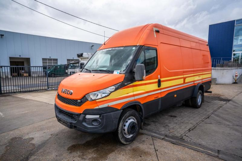Iveco DAILY 70C170 +Dhollandia - Kaubik: pilt 1 Iveco DAILY 70C170 +Dhollandia - Kaubik: pilt 1