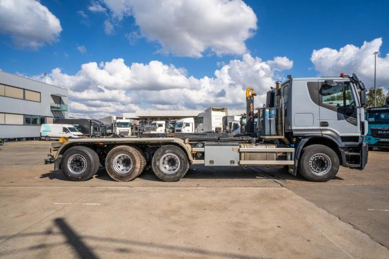 Iveco X-WAY 460 - Konkstõstukiga veoauto: pilt 3 Iveco X-WAY 460 - Konkstõstukiga veoauto: pilt 3