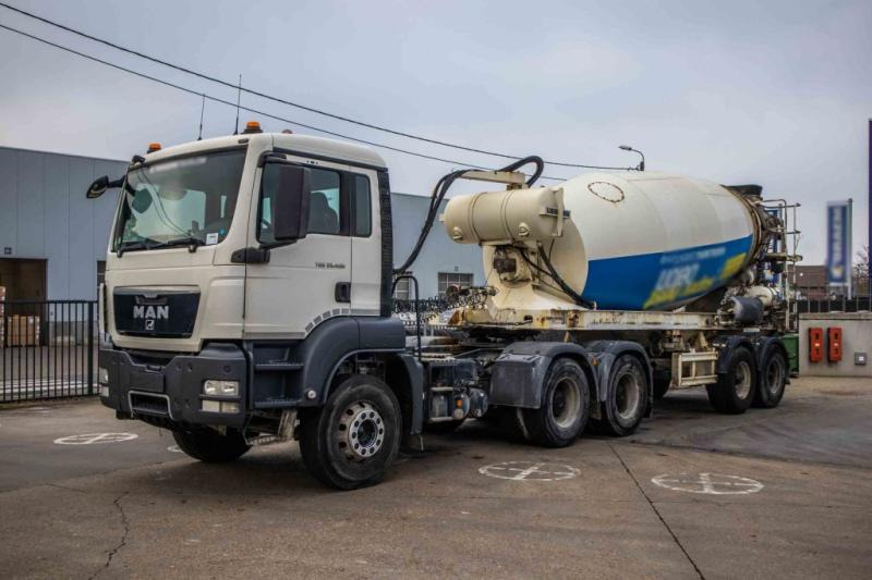 Liebherr LIEBHERR BETON MIXER/MALAXEUR/MISCHER 12M3 - Betooniveo poolhaagis: pilt 4 Liebherr LIEBHERR BETON MIXER/MALAXEUR/MISCHER 12M3 - Betooniveo poolhaagis: pilt 4