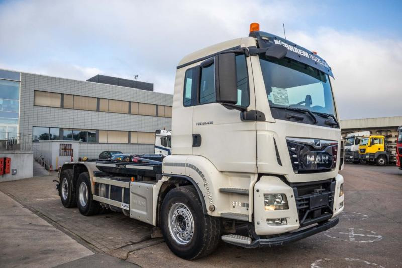MAN TGS 26.430-6x2-4 BL (New Tires) - Konkstõstukiga veoauto: pilt 2 MAN TGS 26.430-6x2-4 BL (New Tires) - Konkstõstukiga veoauto: pilt 2