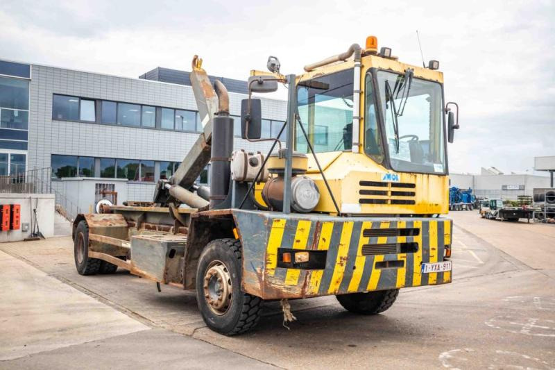 Mol MOL-CT 200 - 8248 H - Konkstõstukiga veoauto: pilt 2 Mol MOL-CT 200 - 8248 H - Konkstõstukiga veoauto: pilt 2