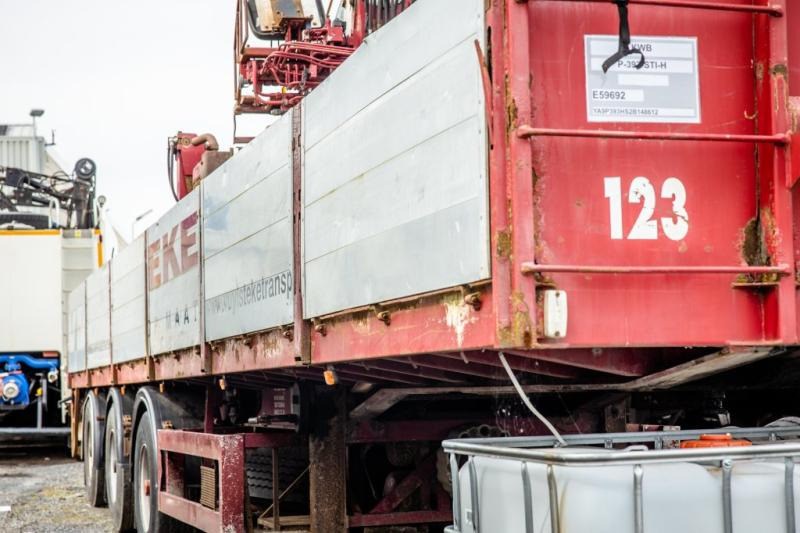 Kwb KRAAN/CRANE/GRUE/KRAN - KENNIS 16 TON/M(3xhydr.) - Poolhaagis: pilt 5 Kwb KRAAN/CRANE/GRUE/KRAN - KENNIS 16 TON/M(3xhydr.) - Poolhaagis: pilt 5