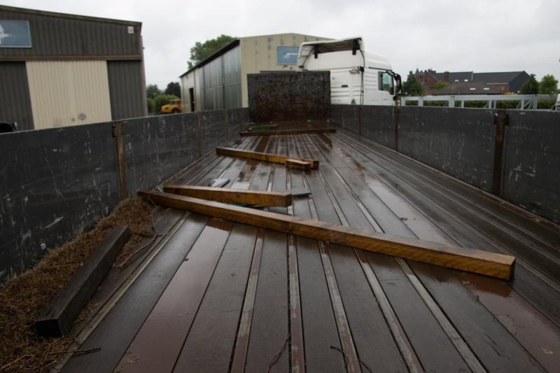 Renders ROC12.18 - X STEERING/GELENKT/GESTUURD - Platvorm/ Madelpoolhaagis: pilt 5 Renders ROC12.18 - X STEERING/GELENKT/GESTUURD - Platvorm/ Madelpoolhaagis: pilt 5