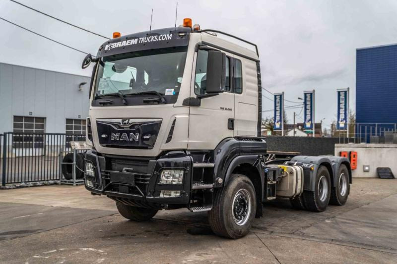 MAN TGS 33.500 BLS+BIG AXLES+KIPHYDR. - Sadulveok: pilt 1 MAN TGS 33.500 BLS+BIG AXLES+KIPHYDR. - Sadulveok: pilt 1