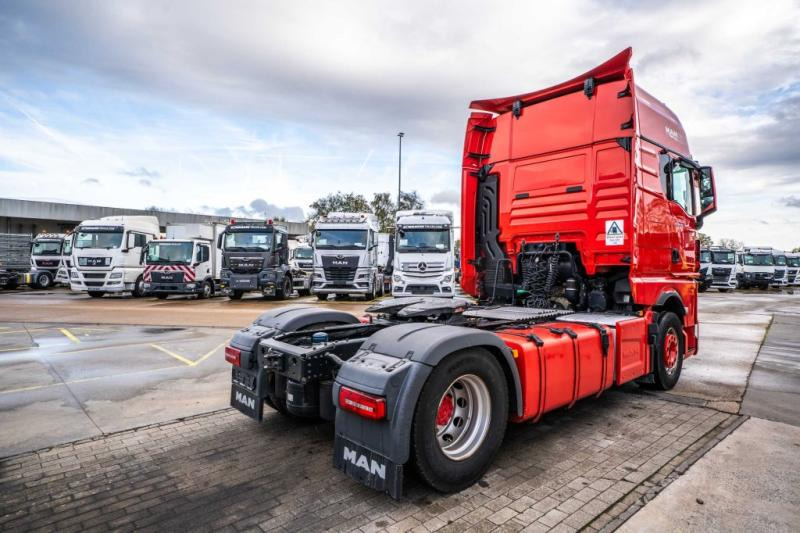 MAN TGX 18.510 LLS - INTARDER - Sadulveok: pilt 4 MAN TGX 18.510 LLS - INTARDER - Sadulveok: pilt 4