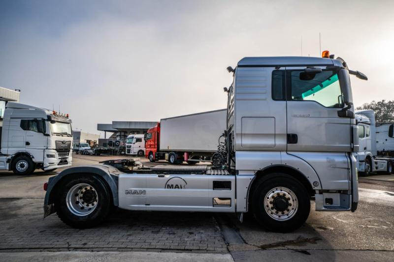 MAN TGX 18.540 XL BLS - 4X4H + KIPHYDR. - Sadulveok: pilt 3 MAN TGX 18.540 XL BLS - 4X4H + KIPHYDR. - Sadulveok: pilt 3