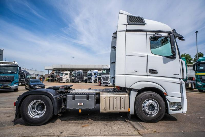 Mercedes ACTROS 1845 LS - Sadulveok: pilt 3 Mercedes ACTROS 1845 LS - Sadulveok: pilt 3