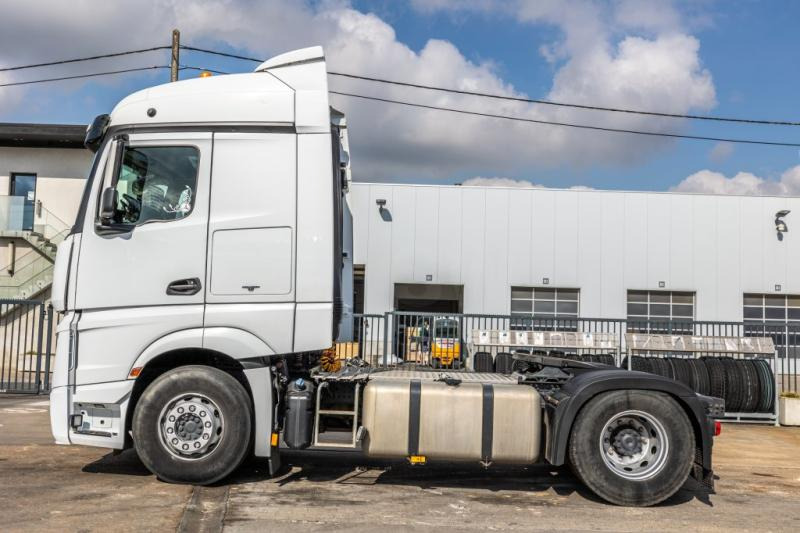 Mercedes ACTROS 1945 (1845) LS - Sadulveok: pilt 3 Mercedes ACTROS 1945 (1845) LS - Sadulveok: pilt 3