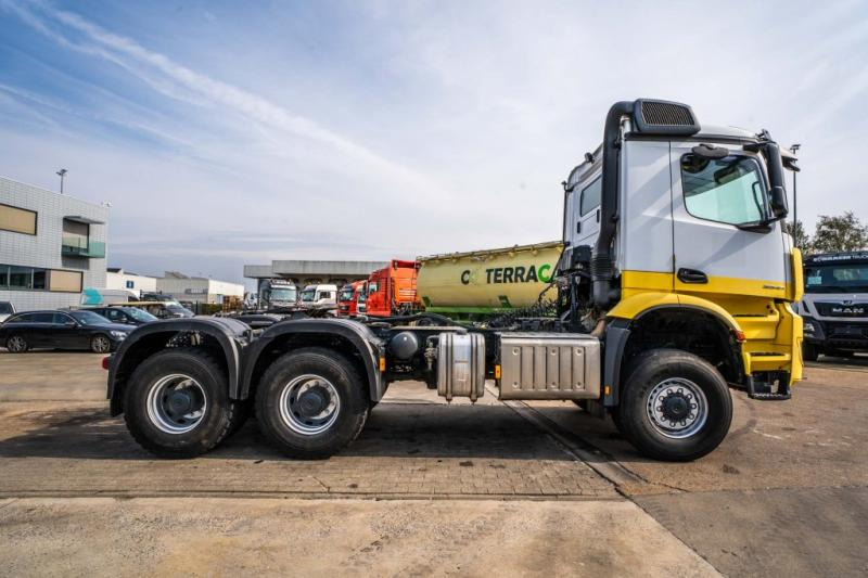 Mercedes AROCS 3345 AS - Sadulveok: pilt 3 Mercedes AROCS 3345 AS - Sadulveok: pilt 3