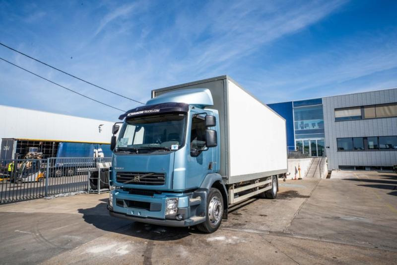 Volvo FL 240 (18t) + DHOLLANDIA 1.5T - Kasti veoauto: pilt 1 Volvo FL 240 (18t) + DHOLLANDIA 1.5T - Kasti veoauto: pilt 1