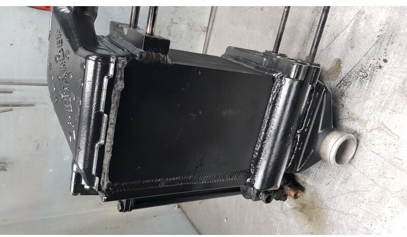 ZF Warmtewisselaar ZF 0501214018 - Käigukast - Veoauto: pilt 2 ZF Warmtewisselaar ZF 0501214018 - Käigukast - Veoauto: pilt 2