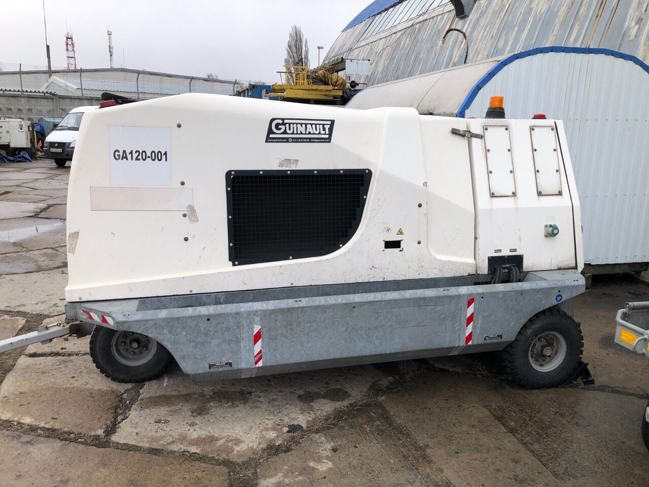GPU Guinault GA120 - Maapealne vooluallikas: pilt 1 GPU Guinault GA120 - Maapealne vooluallikas: pilt 1