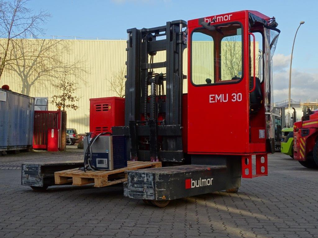 Bulmor EMU30/13-12/35V - 4-suunaline lükandmastiga tõstuk: pilt 1 Bulmor EMU30/13-12/35V - 4-suunaline lükandmastiga tõstuk: pilt 1