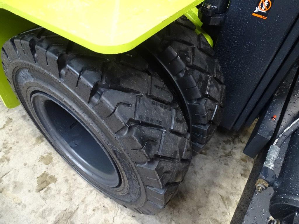 Clark C80D900 - TRIPLEX - DEMO - Diiseltõstuk: pilt 2 Clark C80D900 - TRIPLEX - DEMO - Diiseltõstuk: pilt 2