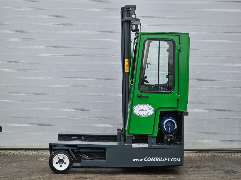 Combilift C3000 - 4-suunaline lükandmastiga tõstuk: pilt 5 Combilift C3000 - 4-suunaline lükandmastiga tõstuk: pilt 5