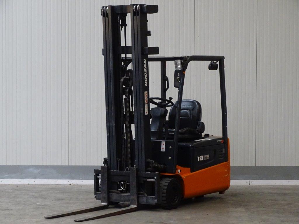 Doosan B18T-5 - TRIPLEX - Elektritõstuk: pilt 1 Doosan B18T-5 - TRIPLEX - Elektritõstuk: pilt 1