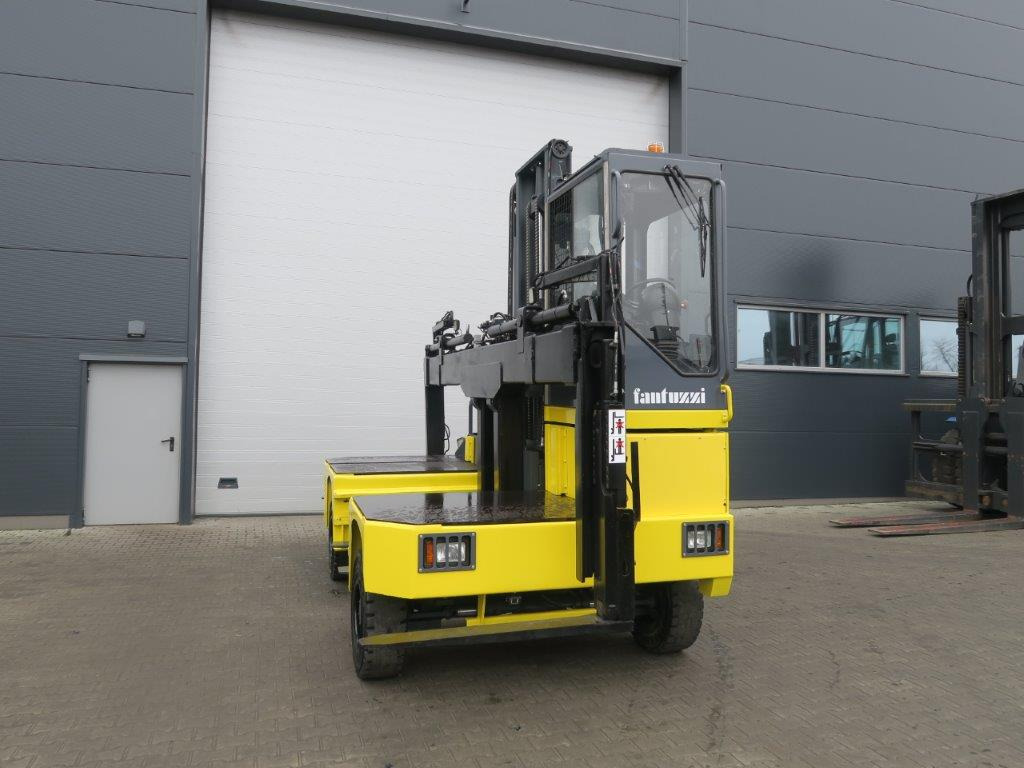 Fantuzzi SF60U - TRAVERSE - Küljelaadur: pilt 4 Fantuzzi SF60U - TRAVERSE - Küljelaadur: pilt 4