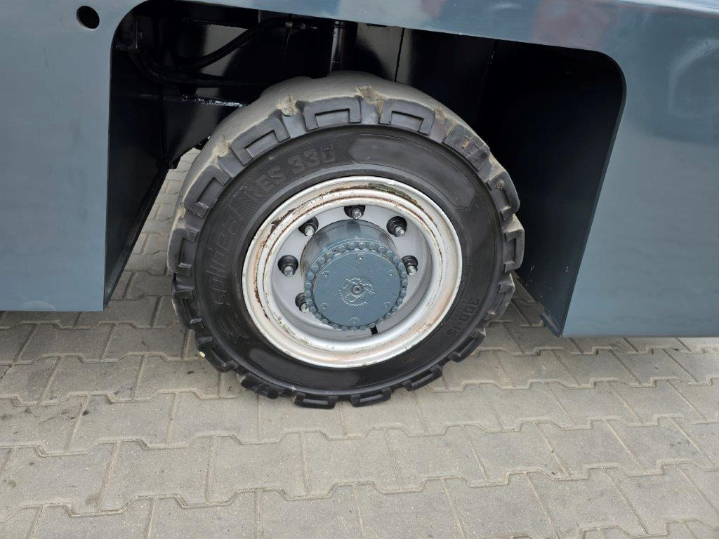 Hubtex S60E - TRIPLEX - NEU BATTERIE - Küljelaadur: pilt 2 Hubtex S60E - TRIPLEX - NEU BATTERIE - Küljelaadur: pilt 2