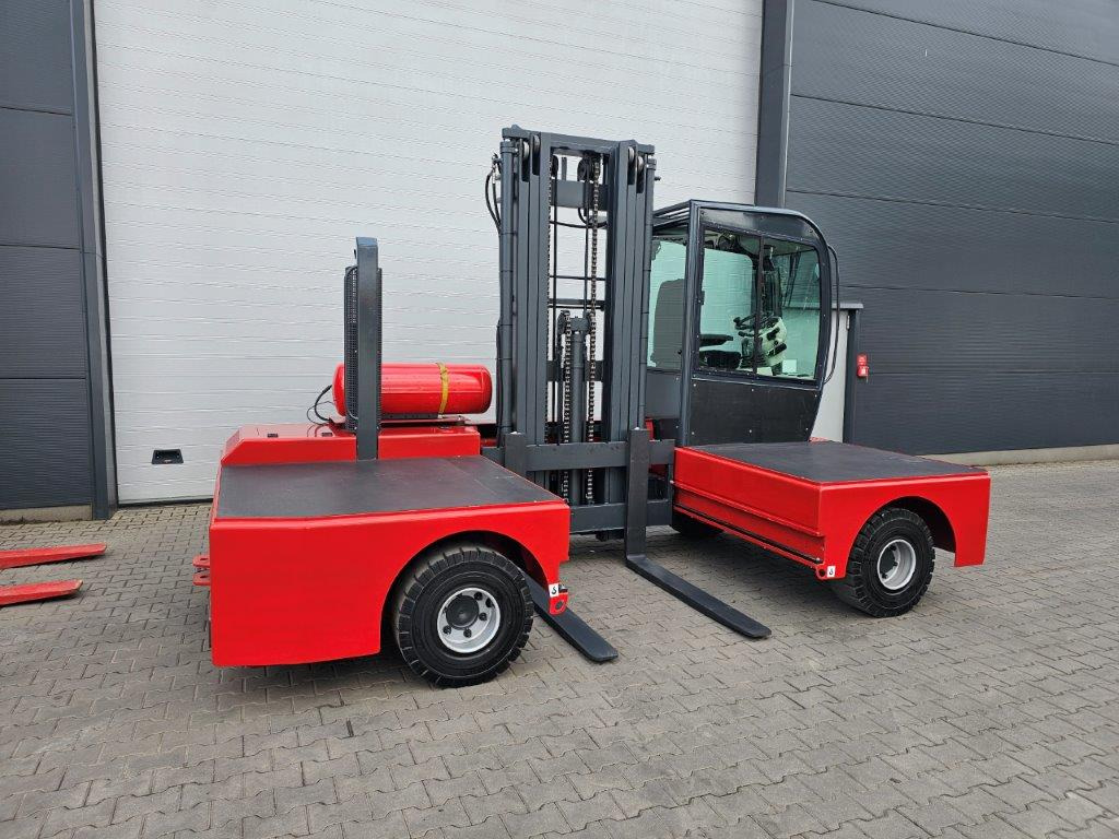 Jumbo JGQN 50 - TRIPLEX - GAS - Küljelaadur: pilt 1 Jumbo JGQN 50 - TRIPLEX - GAS - Küljelaadur: pilt 1