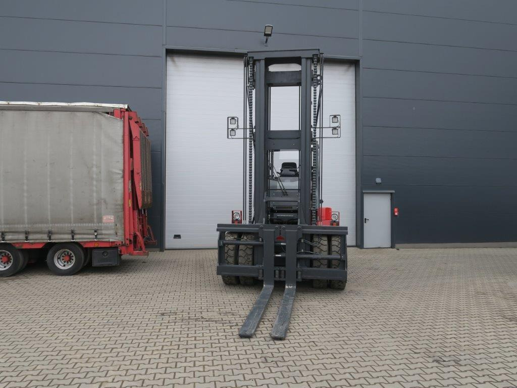 Kalmar DCE150-6 - Diiseltõstuk: pilt 4 Kalmar DCE150-6 - Diiseltõstuk: pilt 4