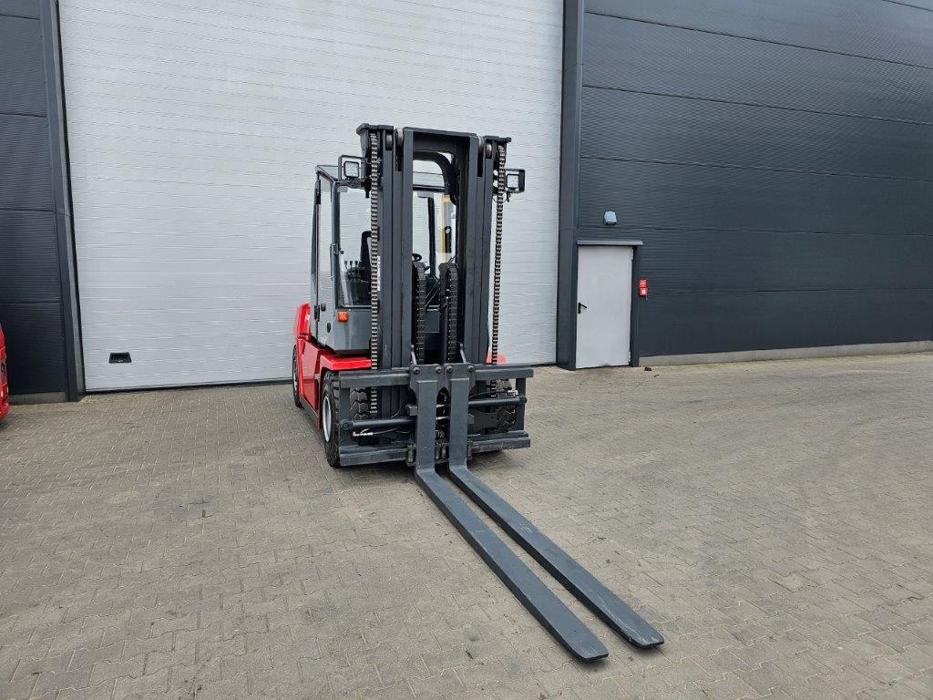 Kalmar DCE60-6 - TRIPLEX - Diiseltõstuk: pilt 4 Kalmar DCE60-6 - TRIPLEX - Diiseltõstuk: pilt 4
