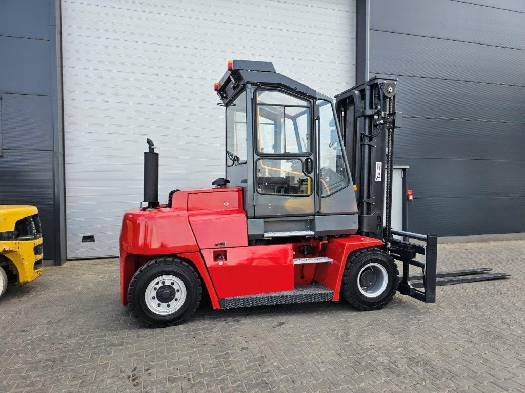 Kalmar DCE80-6 - Empty Containers Handler - Diiseltõstuk: pilt 3 Kalmar DCE80-6 - Empty Containers Handler - Diiseltõstuk: pilt 3