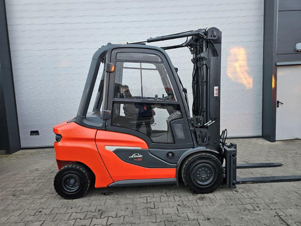 Linde H35D-01 - TRIPLEX - NEU MODEL - Diiseltõstuk: pilt 3 Linde H35D-01 - TRIPLEX - NEU MODEL - Diiseltõstuk: pilt 3