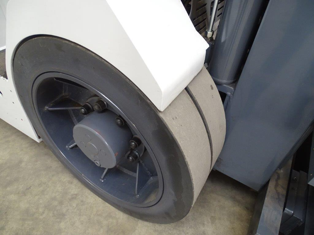 Montini MR10 - TRIPLEX - DEMO - Elektritõstuk: pilt 2 Montini MR10 - TRIPLEX - DEMO - Elektritõstuk: pilt 2