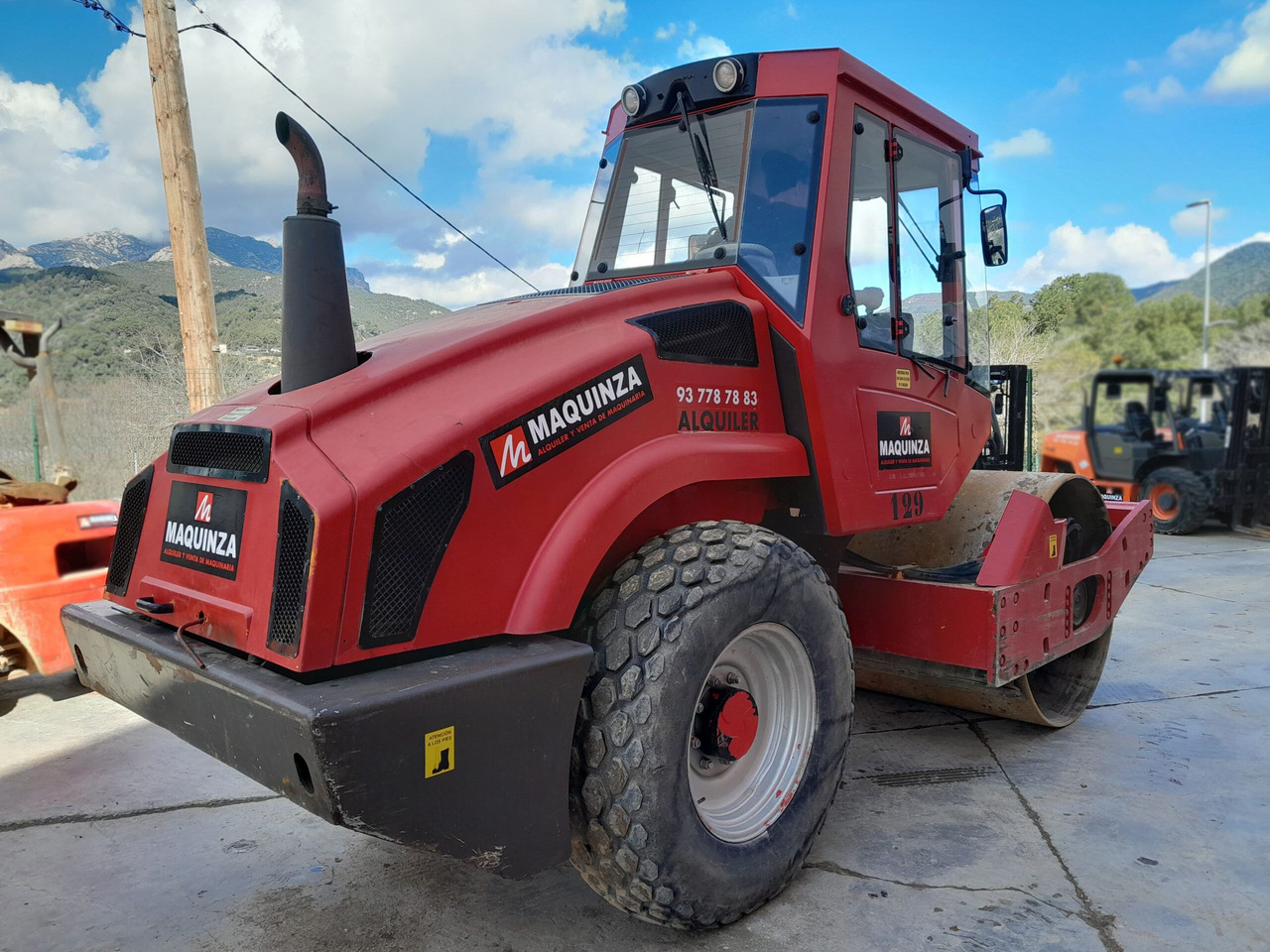 BOMAG BW177D4 - Tihendaja: pilt 3 BOMAG BW177D4 - Tihendaja: pilt 3