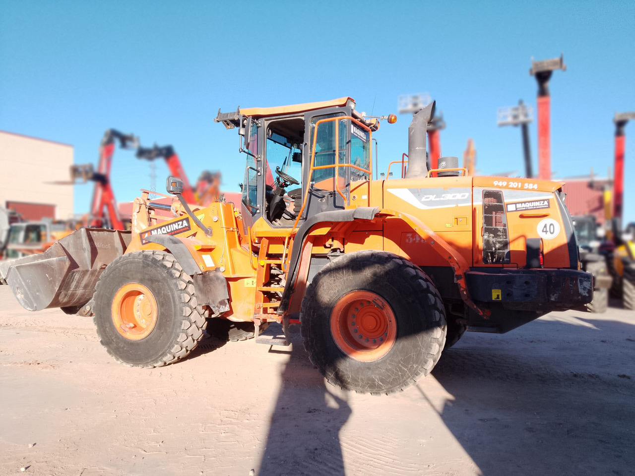 DOOSAN DL300-5 - Rataslaadur: pilt 2 DOOSAN DL300-5 - Rataslaadur: pilt 2
