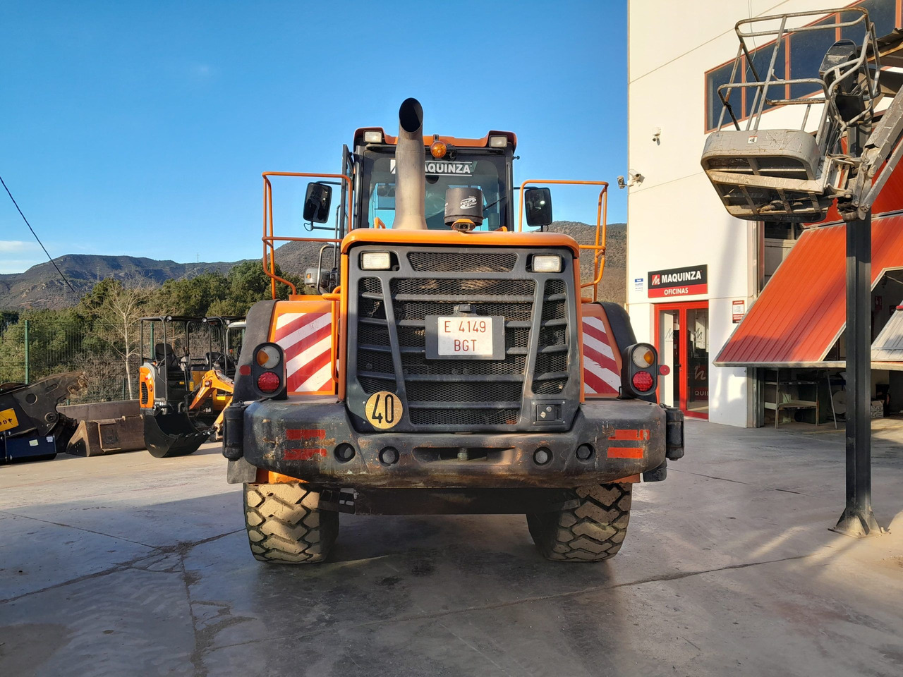 DOOSAN DL300 L/AUX - Rataslaadur: pilt 4 DOOSAN DL300 L/AUX - Rataslaadur: pilt 4