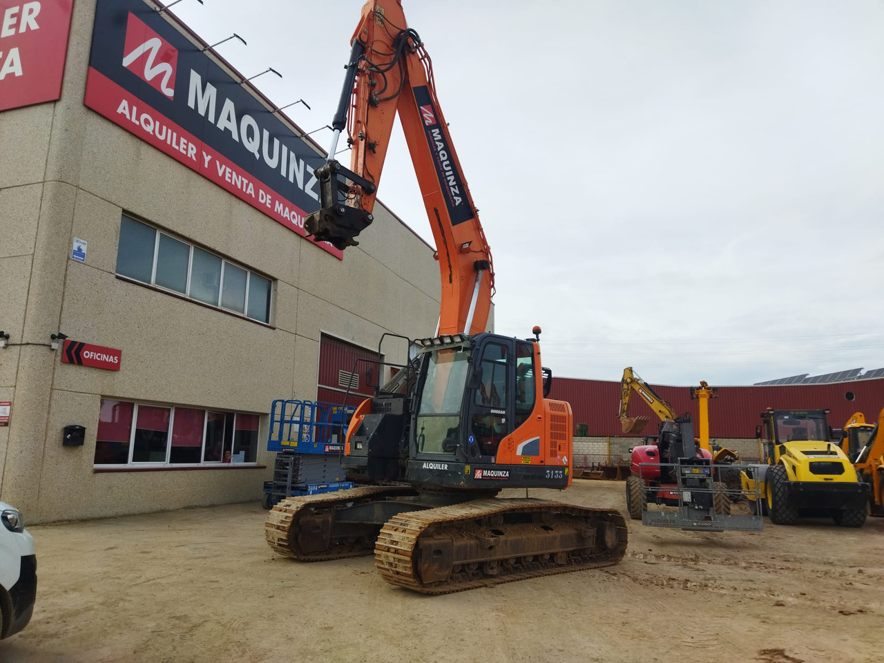 Lintekskavaator DOOSAN DX235LCR: pilt 8