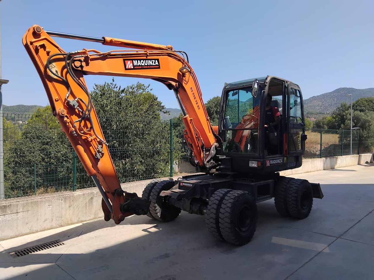 DOOSAN DX55W - Miniekskavaator: pilt 1 DOOSAN DX55W - Miniekskavaator: pilt 1