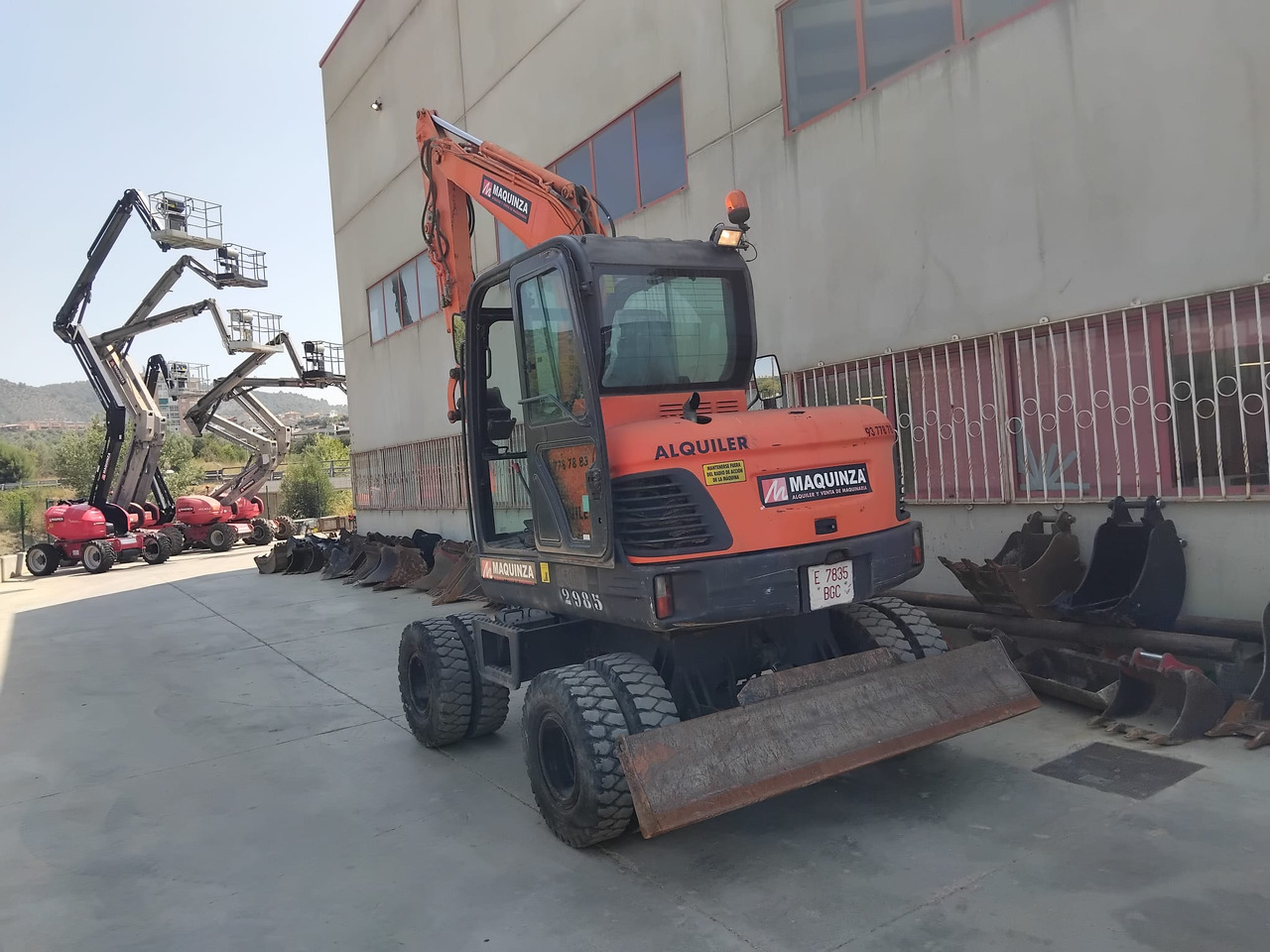 DOOSAN DX55W - Miniekskavaator: pilt 3 DOOSAN DX55W - Miniekskavaator: pilt 3