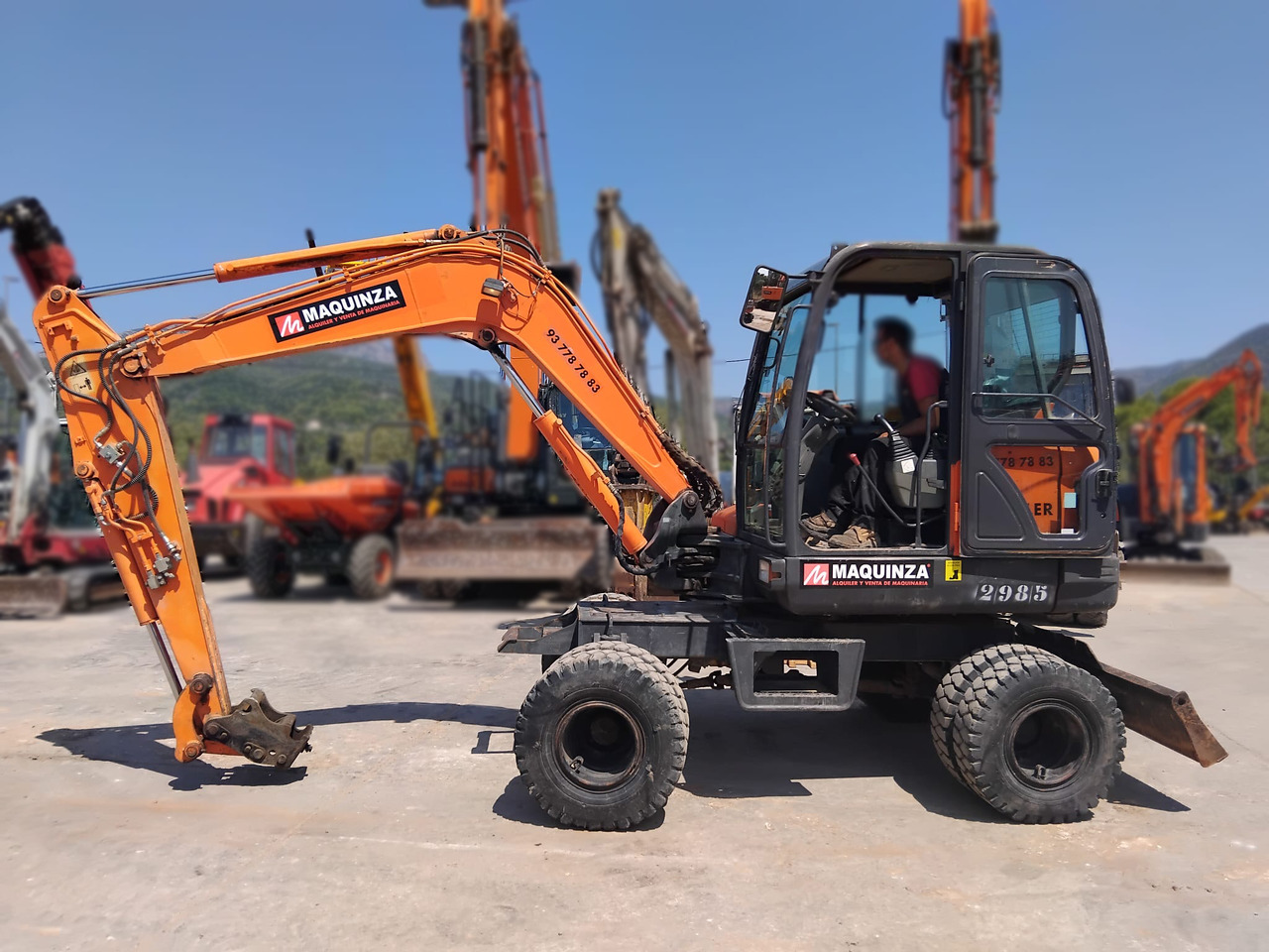 DOOSAN DX55W - Miniekskavaator: pilt 2 DOOSAN DX55W - Miniekskavaator: pilt 2