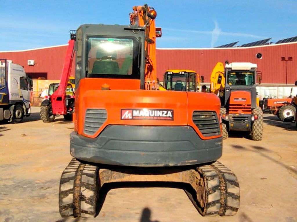 DOOSAN DX85R-3 - Miniekskavaator: pilt 4 DOOSAN DX85R-3 - Miniekskavaator: pilt 4