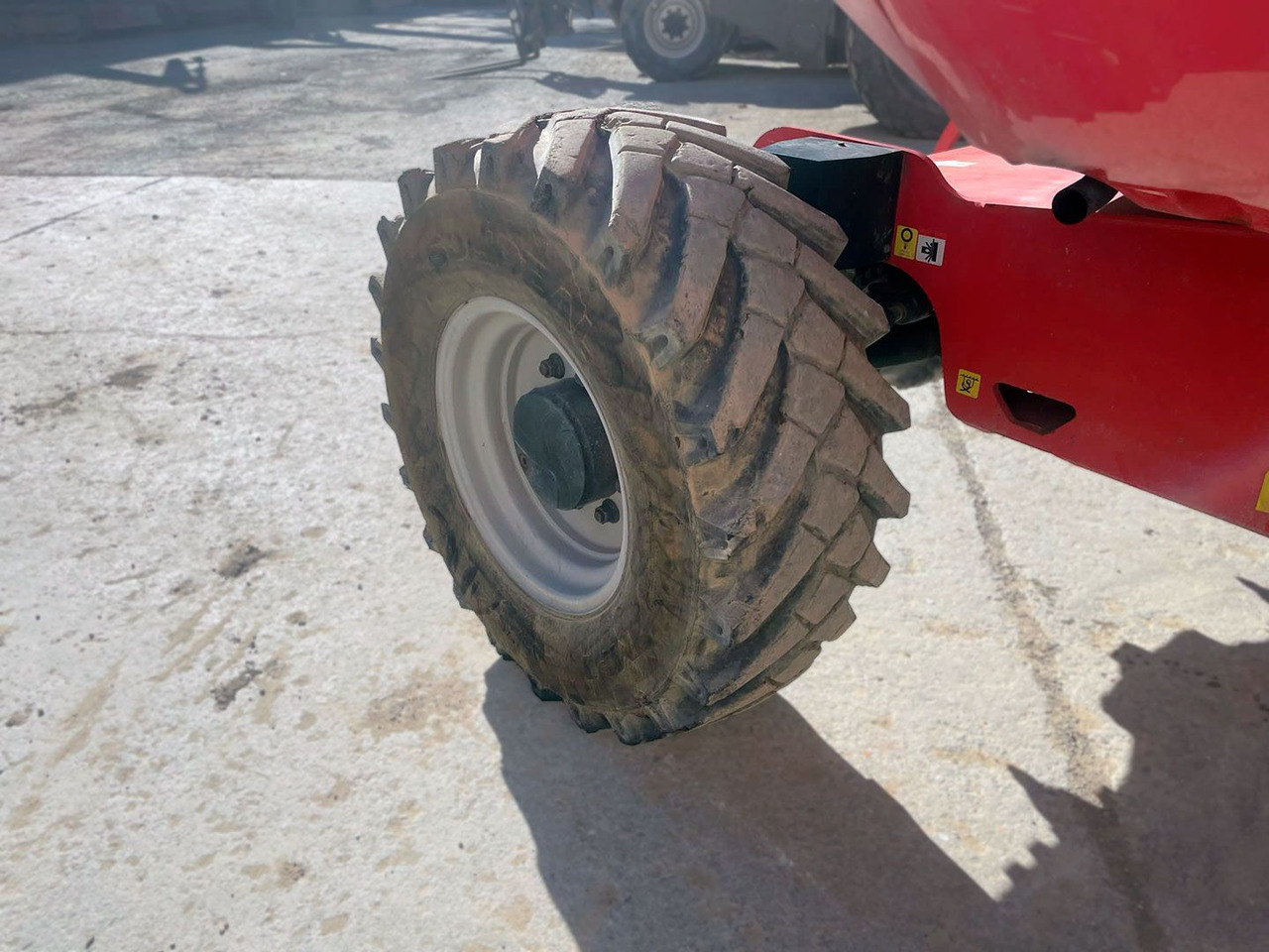 Liigendpoom MANITOU 200ATJ: pilt 13