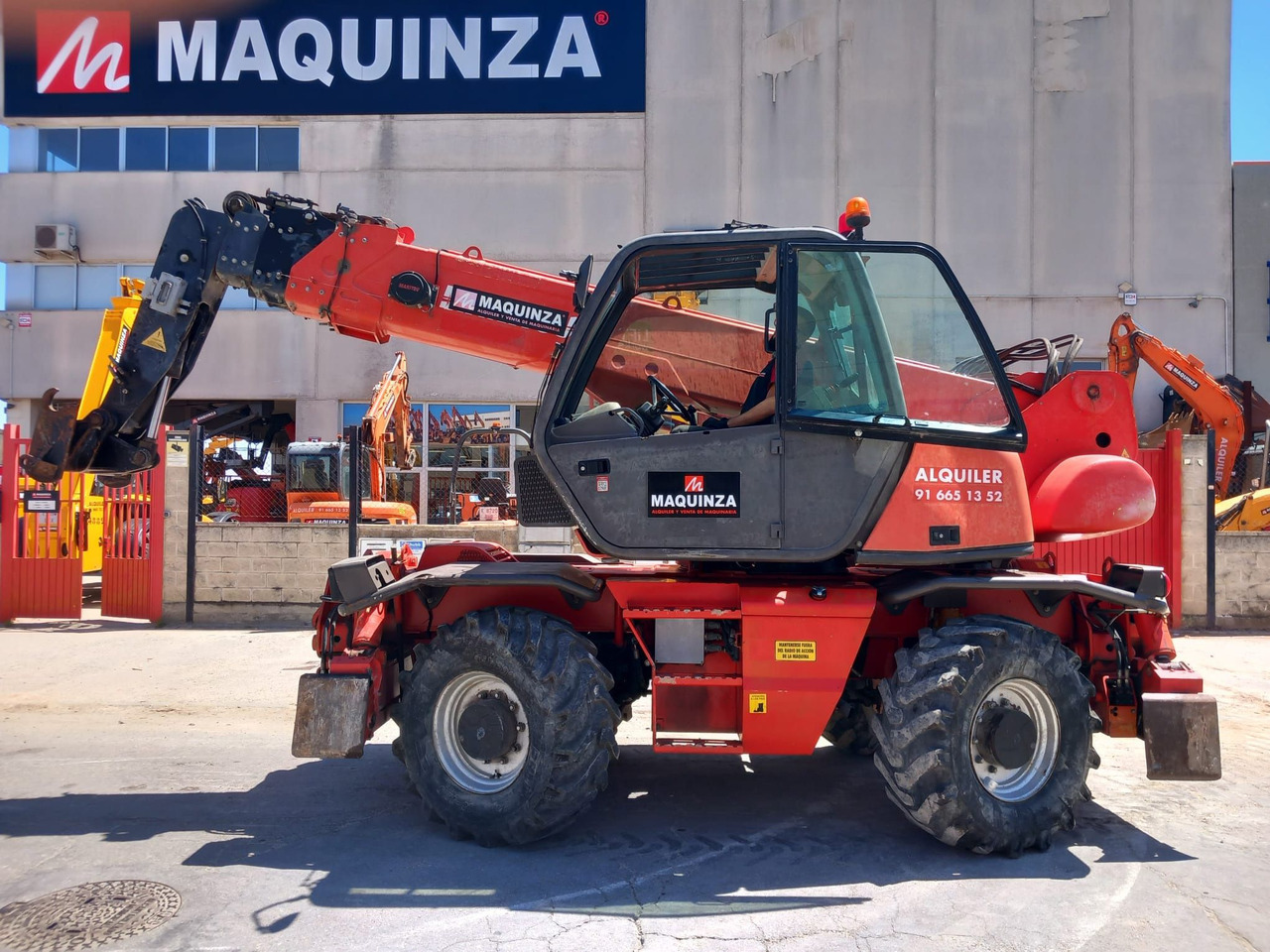 MANITOU MRT1742 - Teleskooplaadur: pilt 4 MANITOU MRT1742 - Teleskooplaadur: pilt 4