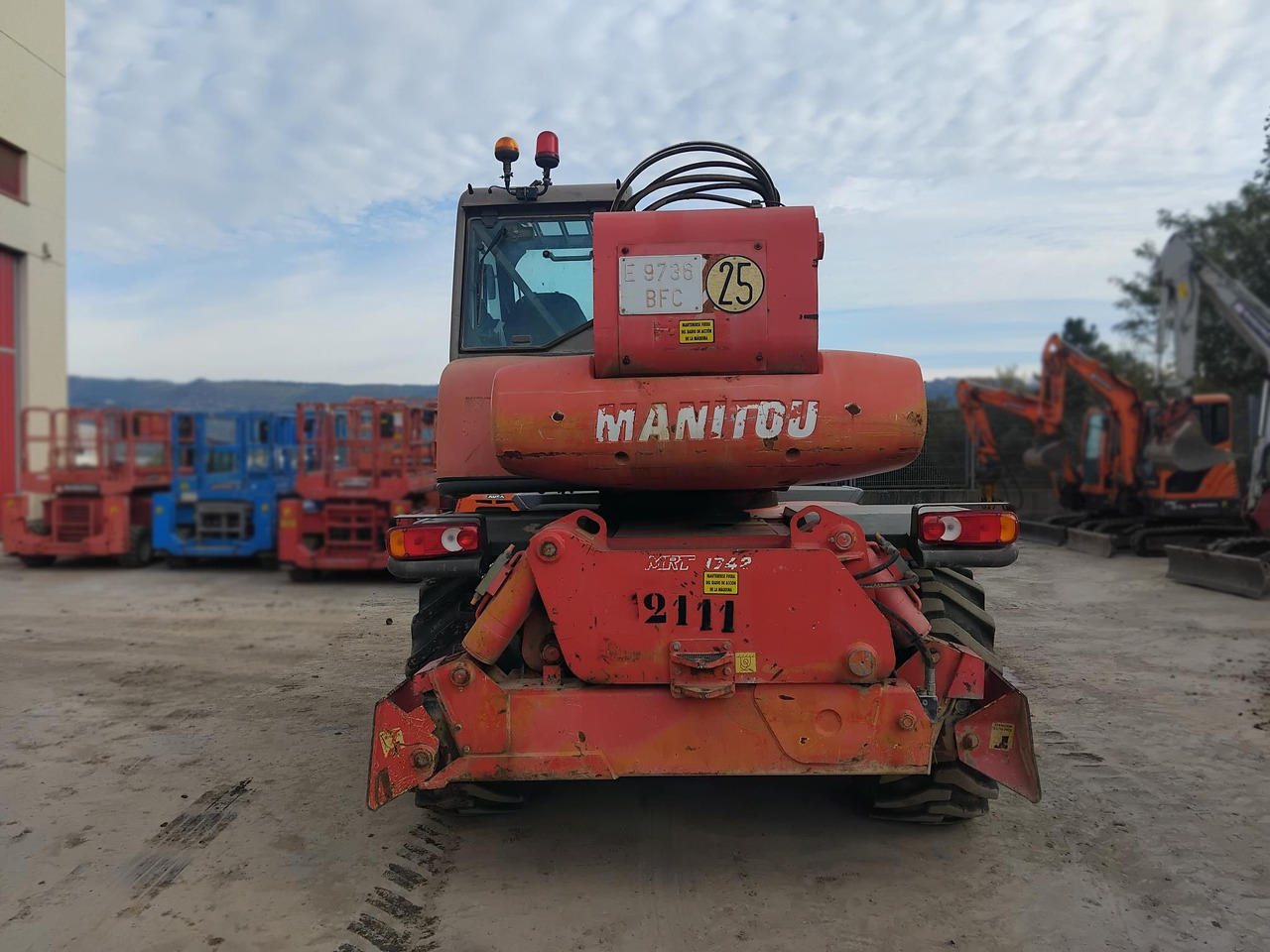 Teleskooplaadur MANITOU MRT1742: pilt 6