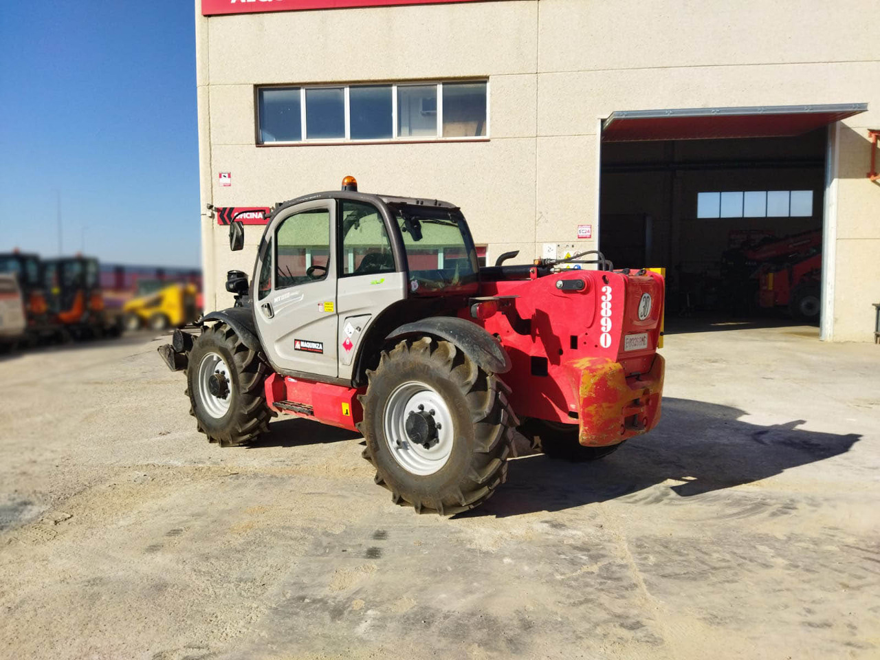 MANITOU MT1335 EASY 75D - Teleskooplaadur: pilt 3 MANITOU MT1335 EASY 75D - Teleskooplaadur: pilt 3
