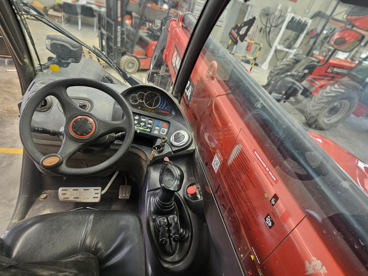 MANITOU MT1335 EASY - Teleskooplaadur: pilt 5 MANITOU MT1335 EASY - Teleskooplaadur: pilt 5