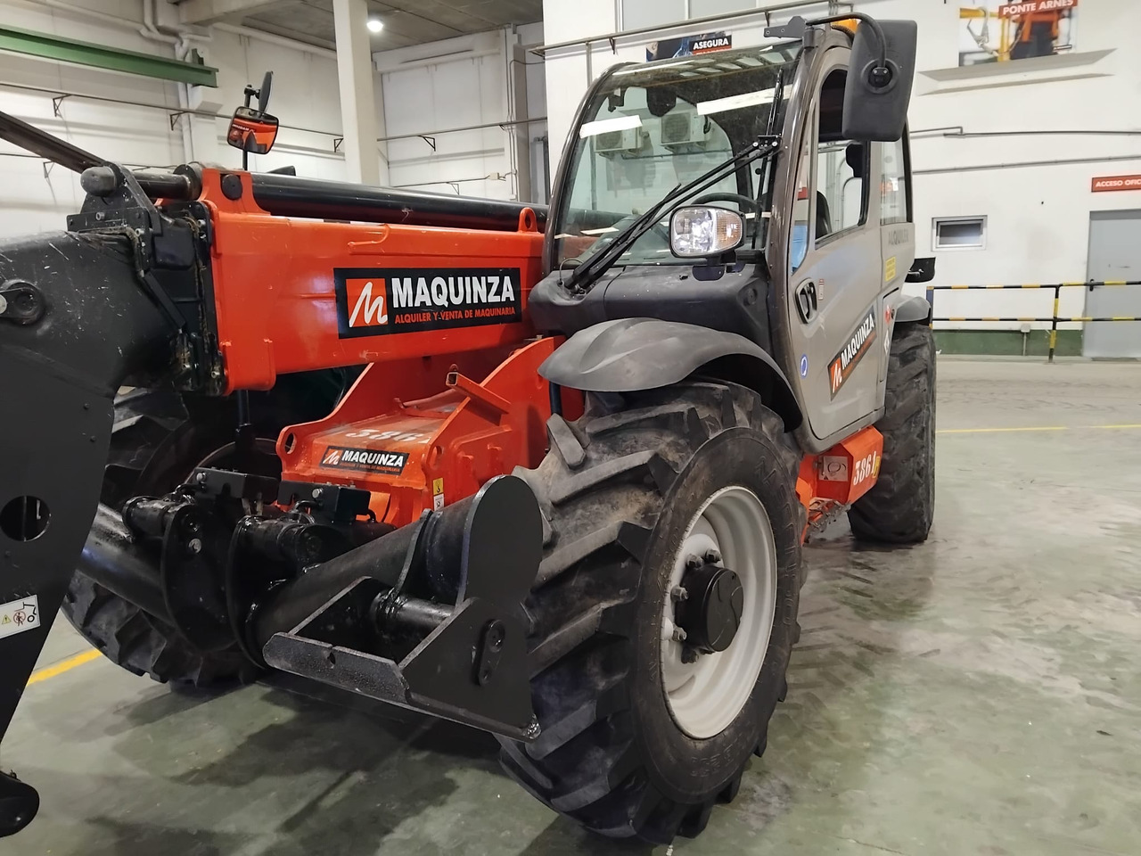 MANITOU MT1335 EASY - Teleskooplaadur: pilt 3 MANITOU MT1335 EASY - Teleskooplaadur: pilt 3