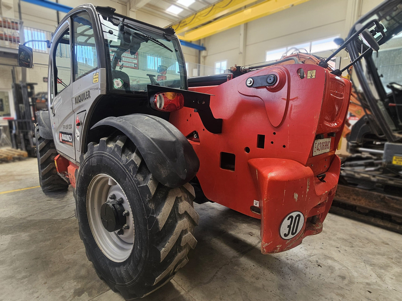 Teleskooplaadur MANITOU MT1335 EASY: pilt 12
