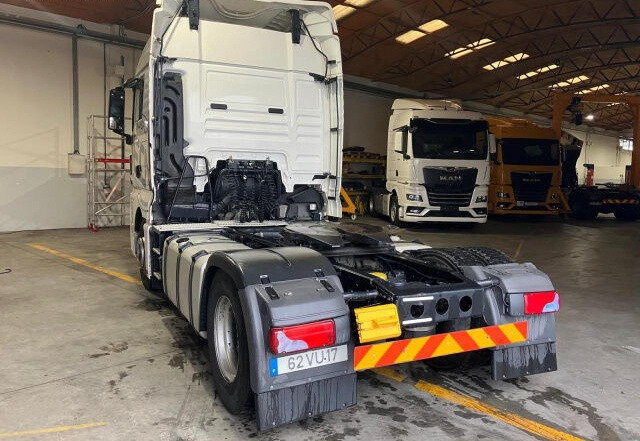MAN TGX 18.500 4X2 BLS - Sadulveok: pilt 4 MAN TGX 18.500 4X2 BLS - Sadulveok: pilt 4
