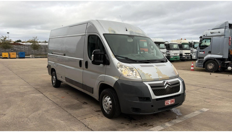 Citroën Jumper (3.0L / BELGIAN VAN / GOOD CONDITION / EURO 4 / 3 SEATS / L3H2 / AIRCO) - Kaubik: pilt 3 Citroën Jumper (3.0L / BELGIAN VAN / GOOD CONDITION / EURO 4 / 3 SEATS / L3H2 / AIRCO) - Kaubik: pilt 3