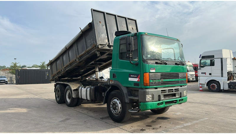 DAF CF 85.380 (EURO 2 / 6X4 / BIG AXLES / MANUAL PUMP / MANUAL GEARBOX / STEEL SUSP. / LAMES) - Kallurauto: pilt 3 DAF CF 85.380 (EURO 2 / 6X4 / BIG AXLES / MANUAL PUMP / MANUAL GEARBOX / STEEL SUSP. / LAMES) - Kallurauto: pilt 3