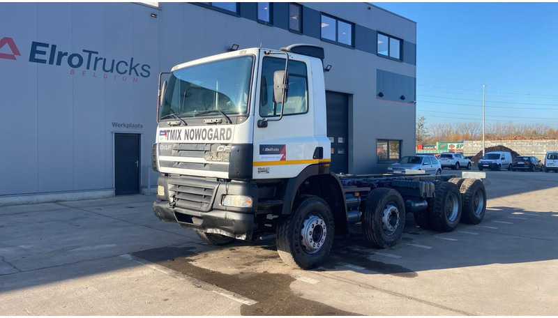 DAF CF 85.380 (EURO 3 / MANUAL GEARBOX / BOITE MANUELLE / BIG HUB / GRAND PONT / LAMES) - Kabiinišassiiga veoauto: pilt 1 DAF CF 85.380 (EURO 3 / MANUAL GEARBOX / BOITE MANUELLE / BIG HUB / GRAND PONT / LAMES) - Kabiinišassiiga veoauto: pilt 1