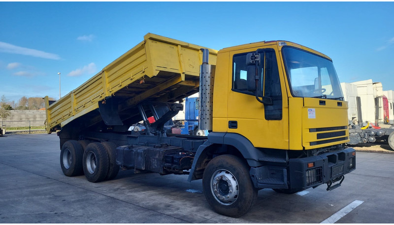 Iveco Eurocargo 260 E 27 (SUSPENSION LAMES / STEEL SUSPENSION / 6X4) - Kallurauto: pilt 3 Iveco Eurocargo 260 E 27 (SUSPENSION LAMES / STEEL SUSPENSION / 6X4) - Kallurauto: pilt 3