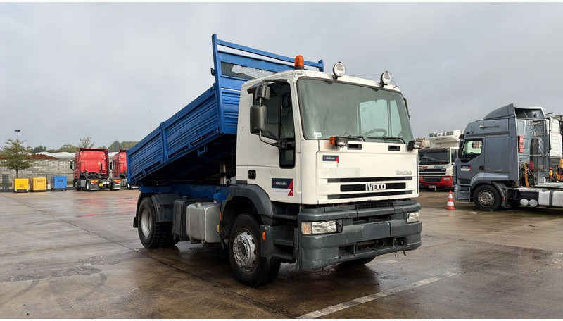 Iveco Eurotech 190 E 34 (POMPE MANUELLE / BOITE MANUELLE / MANUAL PUMP / FULL STEEL SUSP. / LAMES) - Kallurauto: pilt 2 Iveco Eurotech 190 E 34 (POMPE MANUELLE / BOITE MANUELLE / MANUAL PUMP / FULL STEEL SUSP. / LAMES) - Kallurauto: pilt 2