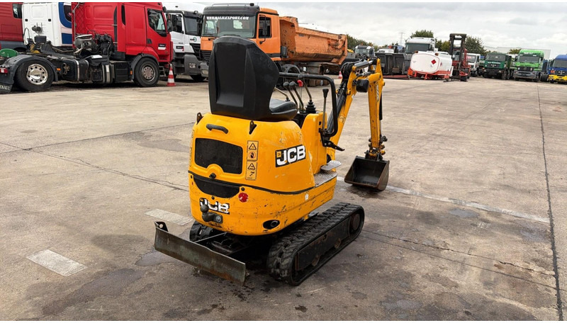 JCB 8008 (BE MACHINE / TOP CONDITION / 1898 H) - Miniekskavaator: pilt 5 JCB 8008 (BE MACHINE / TOP CONDITION / 1898 H) - Miniekskavaator: pilt 5